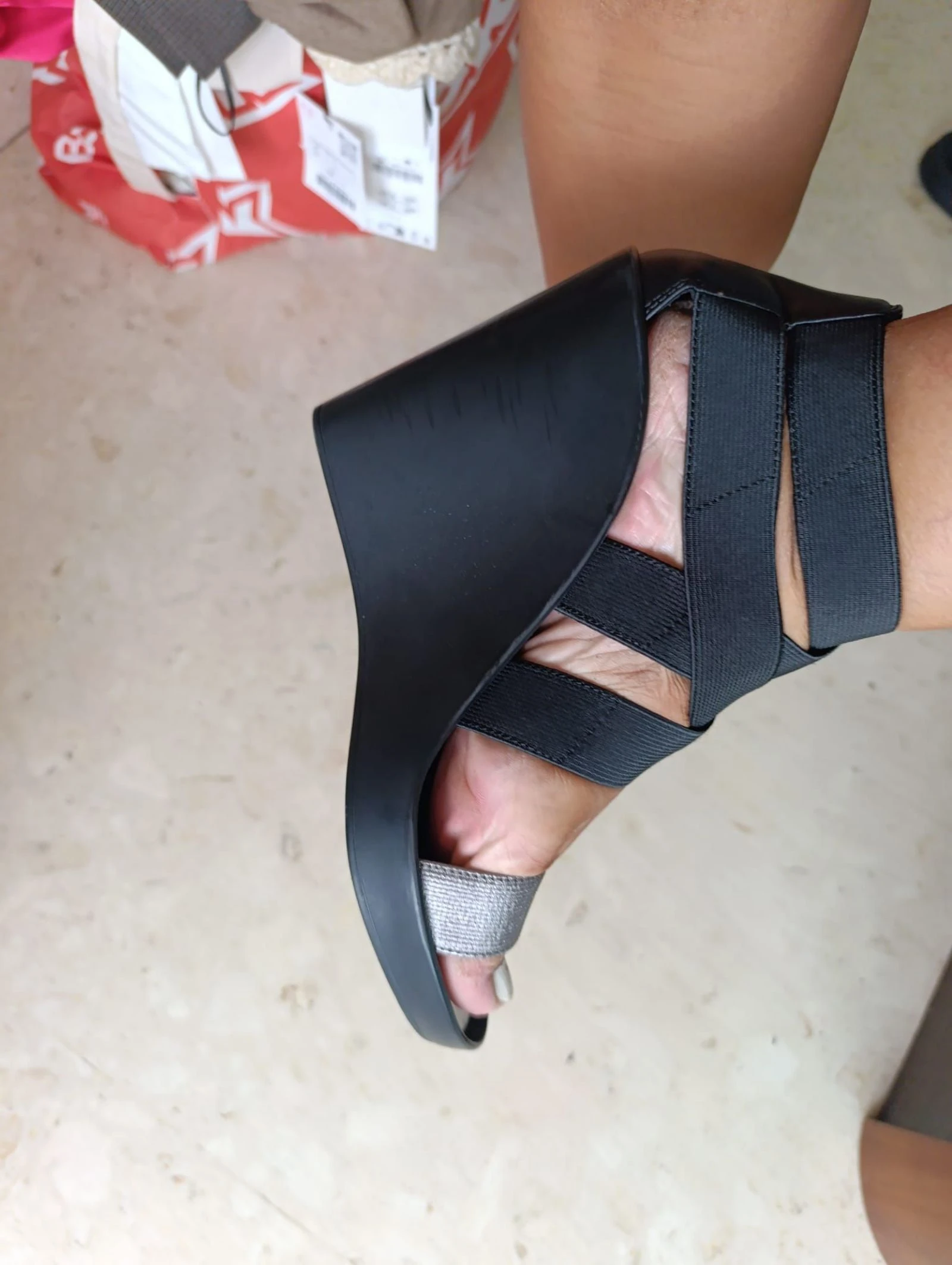 Sandalias Calvin Klein tiras cruzadas nr 38  – photo 6